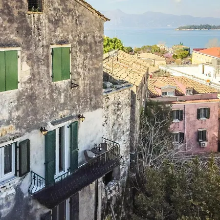 Tenedos Old Town アパート *