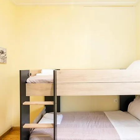 Tenedos Old Town * コルフ島