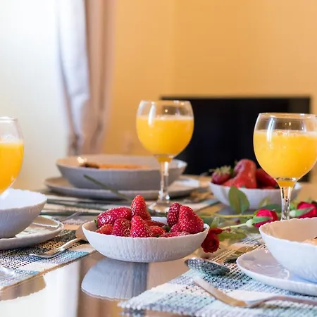 Tenedos Old Town コルフ島